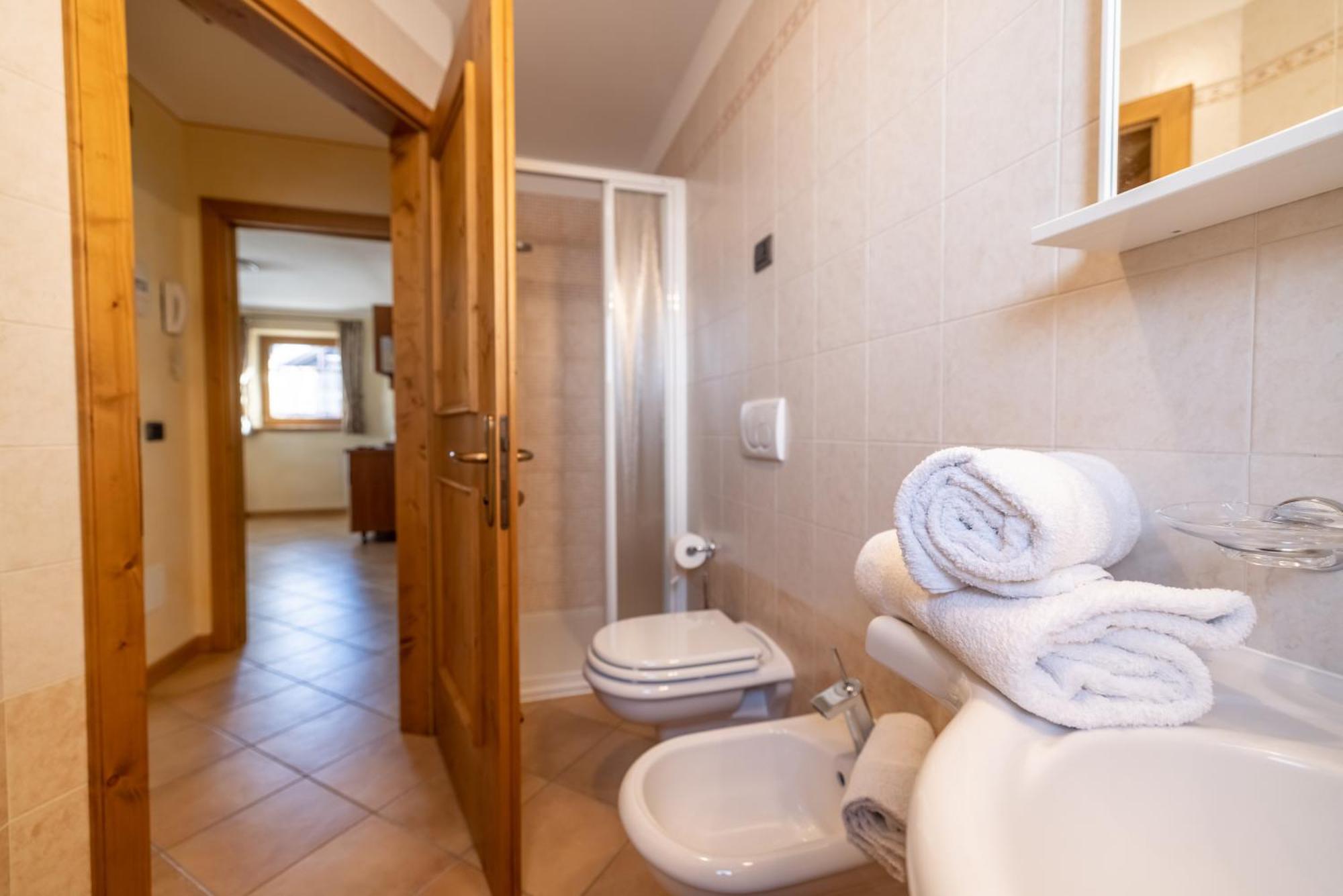 Baita Nicolo Livigno Rum bild